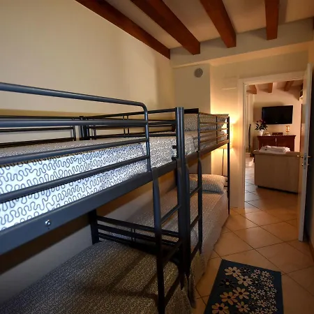 Dosso Della Regina 4 *