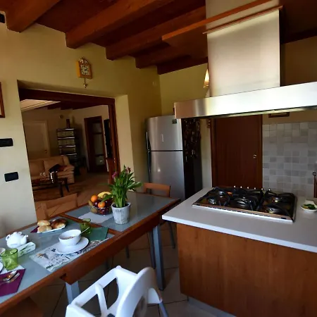 Villa Dosso Della Regina 4